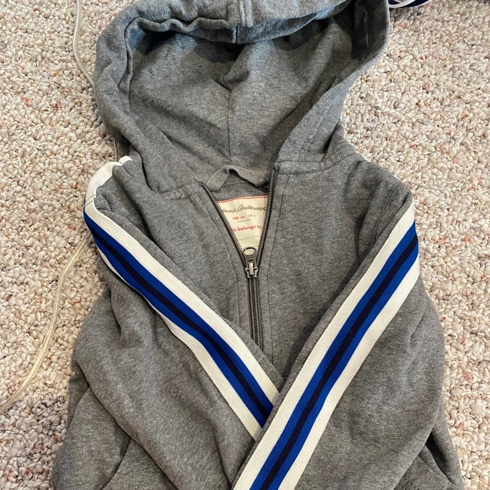 Hanna Anderson zip-up hooded sweatshirt